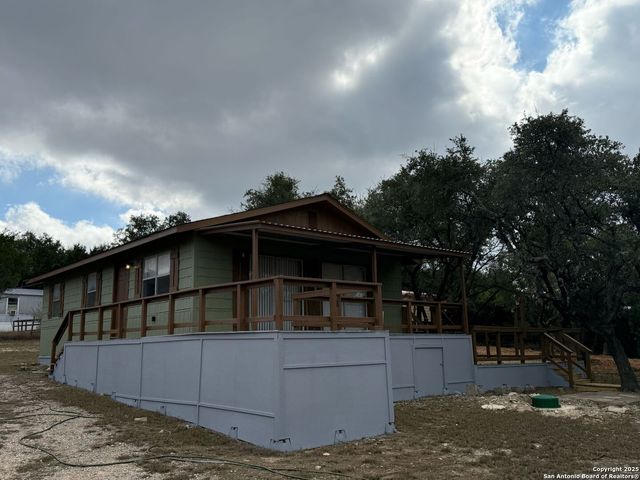 173 Water Oak, Canyon Lake, TX 78133