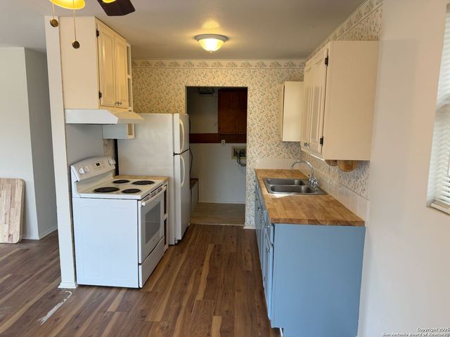 173 Water Oak, Canyon Lake, TX 78133