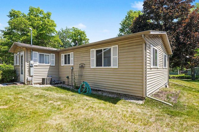3336 Canal Drive, Hale, MI 48739