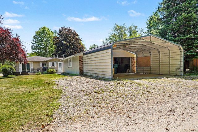 3336 Canal Drive, Hale, MI 48739