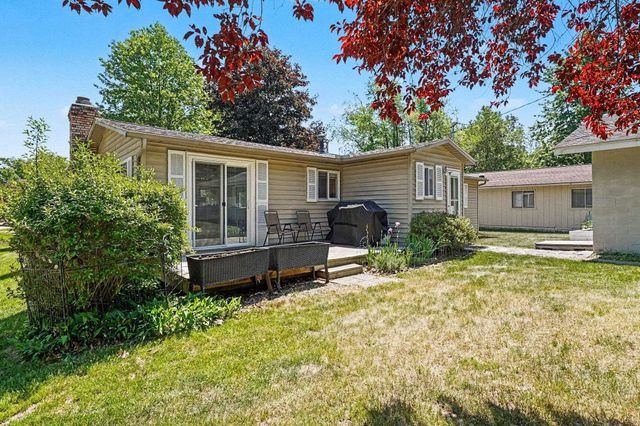 3336 Canal Drive, Hale, MI 48739