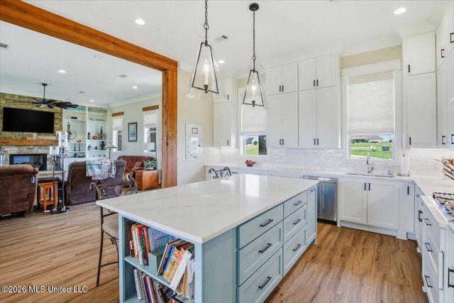 109 Hannalea Place, Flora, MS 39071