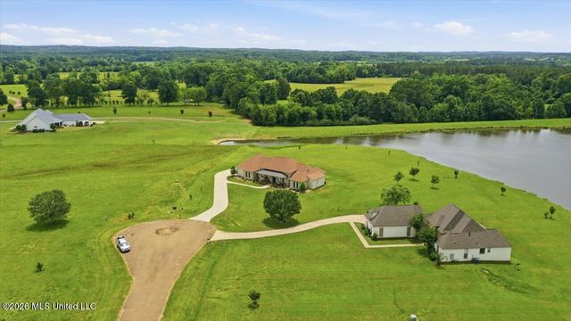 109 Hannalea Place, Flora, MS 39071
