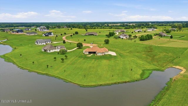 109 Hannalea Place, Flora, MS 39071