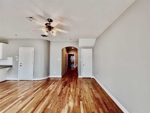 3731 Main Poplar Drive, Houston, TX 77025