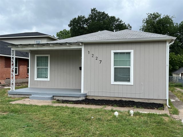 1227 S Montclair Avenue, Dallas, TX 75208