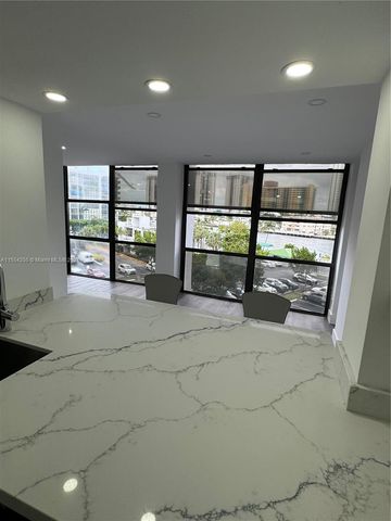 800 Parkview Dr 502, Hallandale Beach, FL 33009