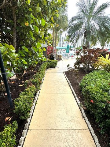 800 Parkview Dr 502, Hallandale Beach, FL 33009