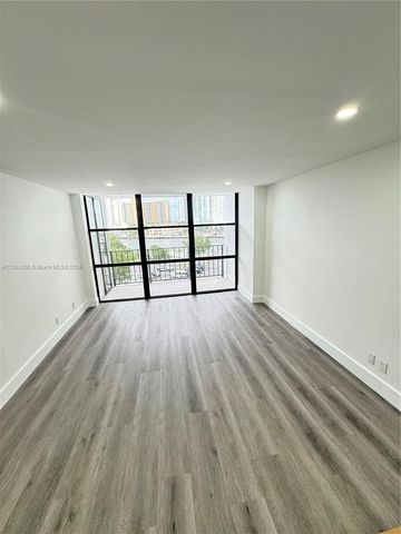 800 Parkview Dr 502, Hallandale Beach, FL 33009