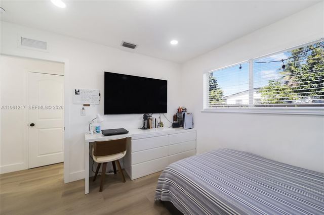 45 NE 124th Ter, North Miami, FL 33161