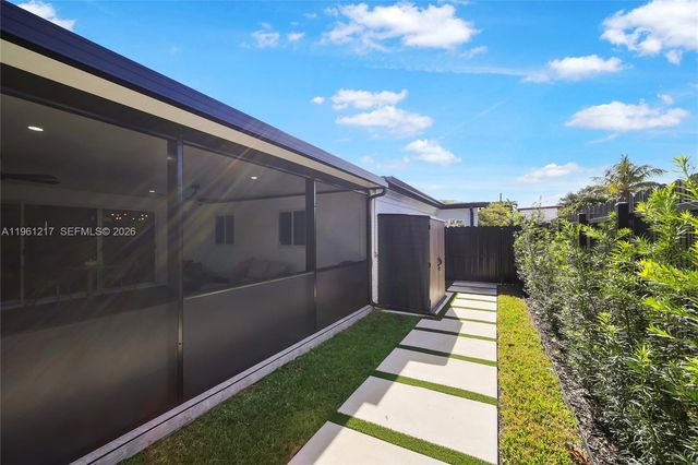 45 NE 124th Ter, North Miami, FL 33161