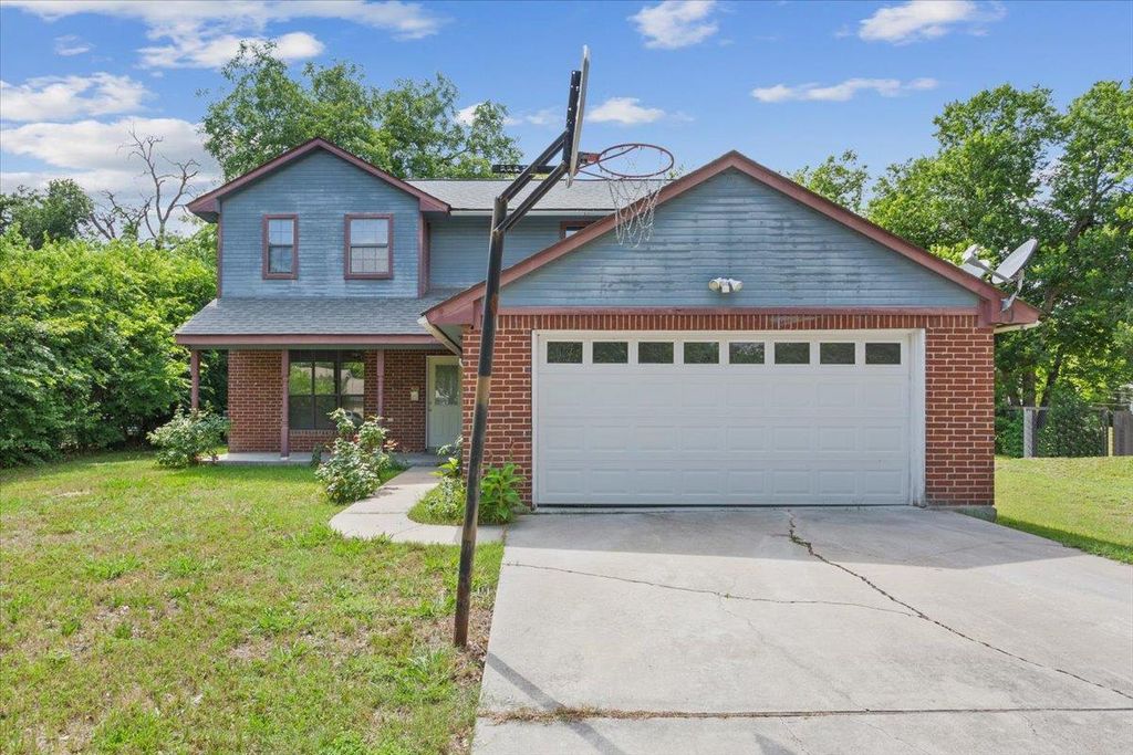 808 N 10th ST, Temple, TX 76501