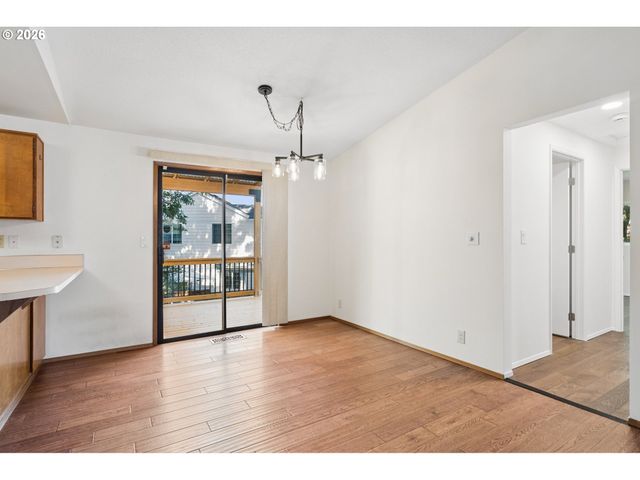 7495 Sw 172ND Ave, Beaverton, OR 97007