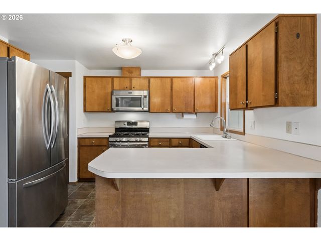 7495 Sw 172ND Ave, Beaverton, OR 97007