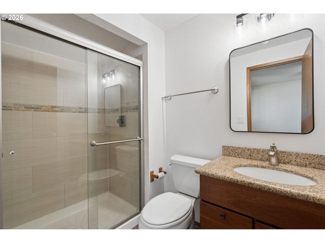 7495 Sw 172ND Ave, Beaverton, OR 97007