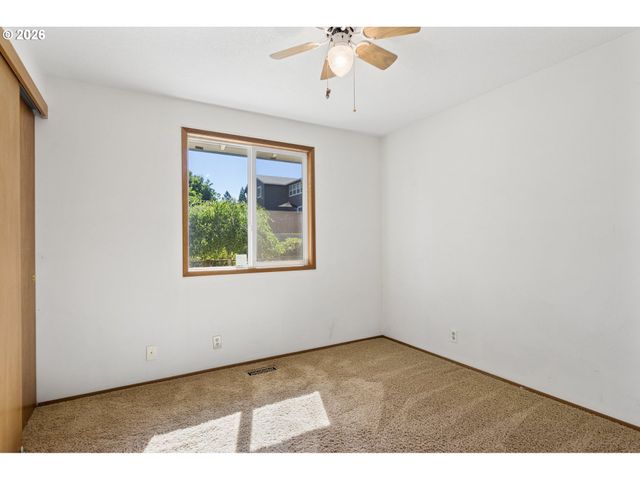 7495 Sw 172ND Ave, Beaverton, OR 97007