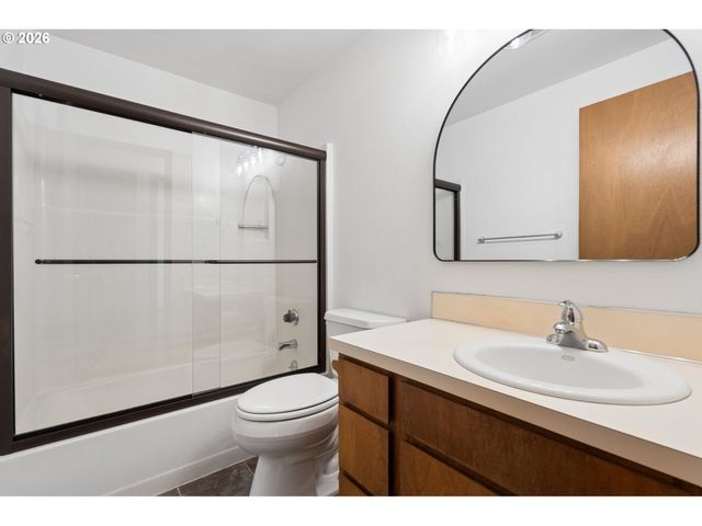 7495 Sw 172ND Ave, Beaverton, OR 97007