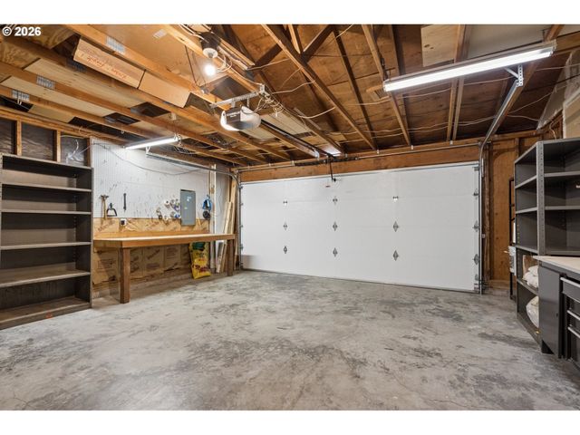 7495 Sw 172ND Ave, Beaverton, OR 97007