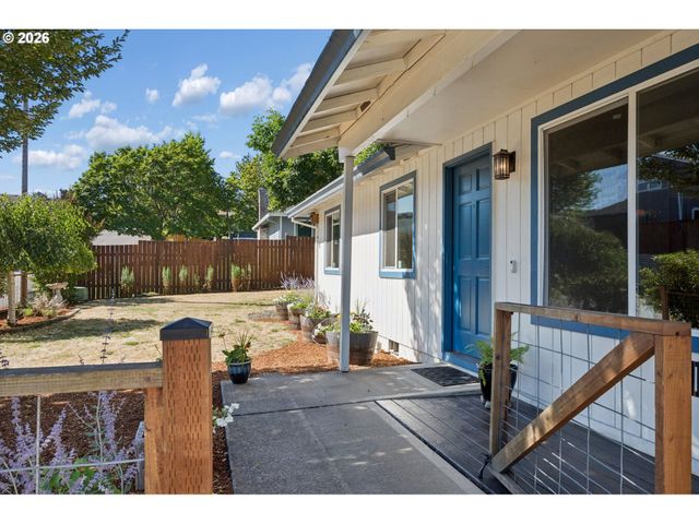 7495 Sw 172ND Ave, Beaverton, OR 97007