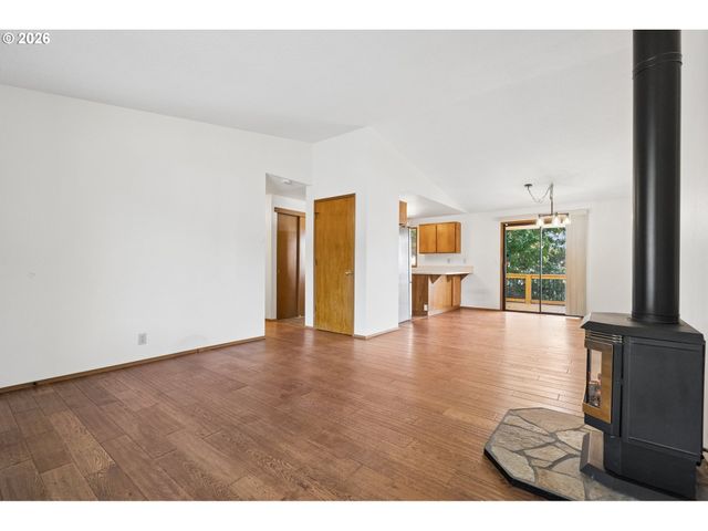 7495 Sw 172ND Ave, Beaverton, OR 97007