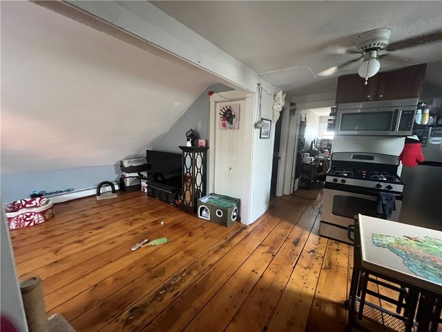 5 Lee Street, Providence, RI 02903