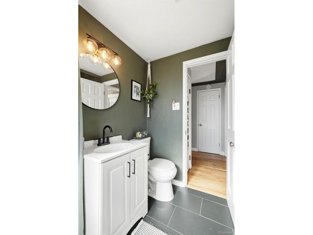 1346 Venice St, Longmont, CO 80501