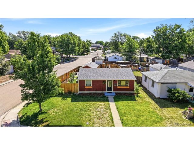1346 Venice St, Longmont, CO 80501