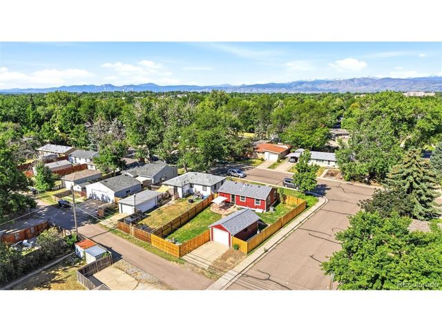 1346 Venice St, Longmont, CO 80501