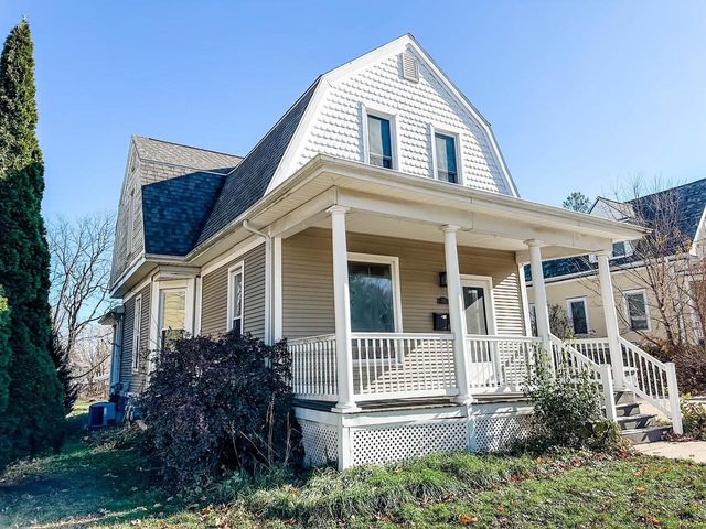 408 S 1st Street, Evansville, WI 53536