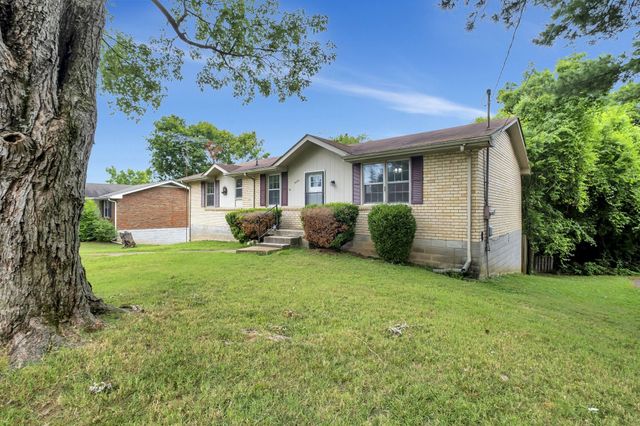 4884 Whittier Dr, Old Hickory, TN 37138