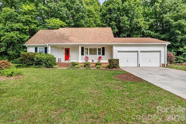 1303 Wildwood Drive, Kannapolis, NC 28081