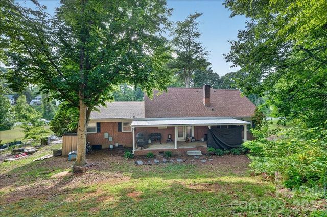 1303 Wildwood Drive, Kannapolis, NC 28081