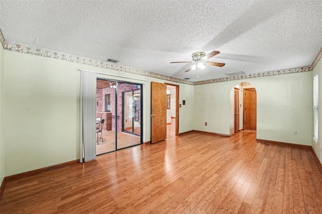 1634 MORNING DOVE LOOP N, Lakeland, FL 33809