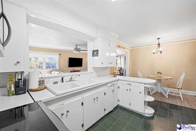 445 N Main, Darlington, SC 29532