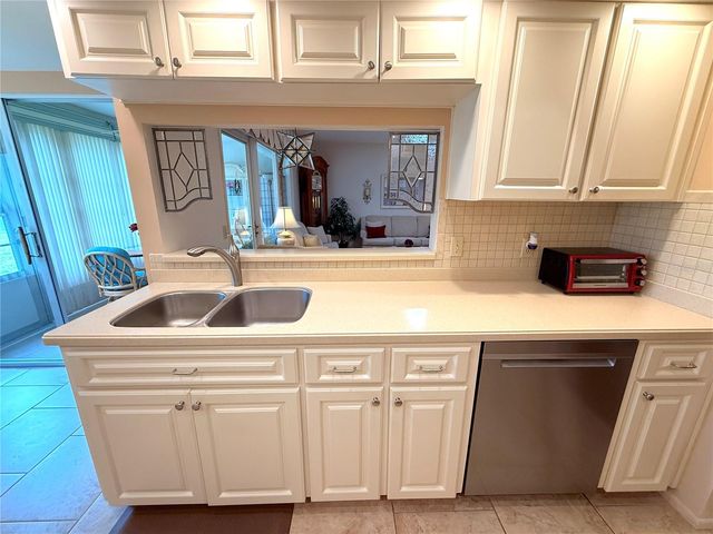 11508 ORLEANS LANE, Port Richey, FL 34668