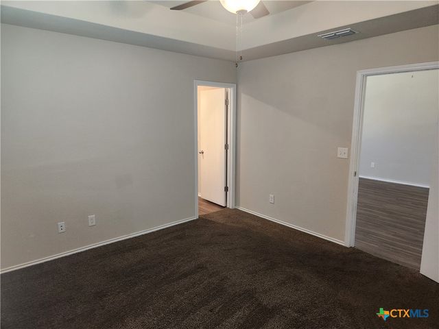 2320 Petersburg Lane, Temple, TX 76504