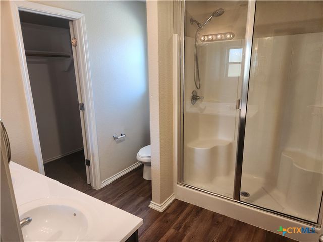 2320 Petersburg Lane, Temple, TX 76504