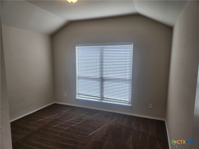 2320 Petersburg Lane, Temple, TX 76504