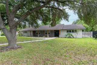 408 S Rose Ellen Circle, Mcallen, TX 78501
