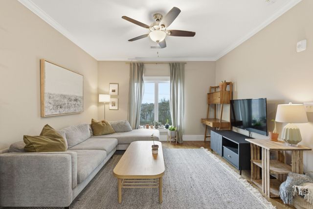 3303 Gallatin Pike Apt 402, Nashville, TN 37216