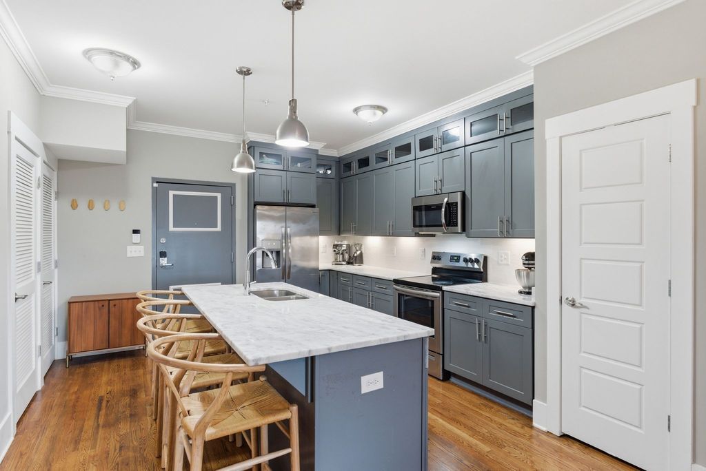 3303 Gallatin Pike Apt 402, Nashville, TN 37216