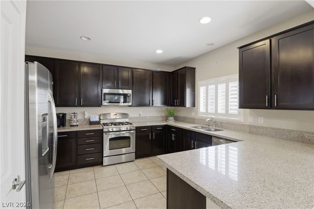 1425 Arc Dome Avenue, North Las Vegas, NV 89031