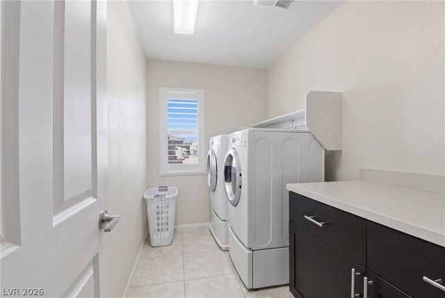 1425 Arc Dome Avenue, North Las Vegas, NV 89031