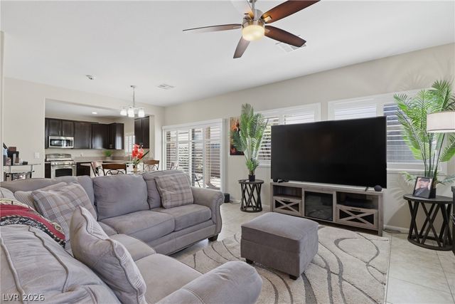 1425 Arc Dome Avenue, North Las Vegas, NV 89031