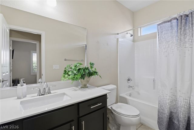 1425 Arc Dome Avenue, North Las Vegas, NV 89031