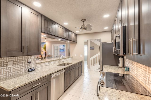 100 Black Crow Circle, Daytona Beach, FL 32119