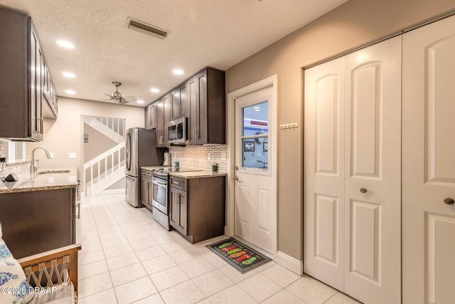 100 Black Crow Circle, Daytona Beach, FL 32119