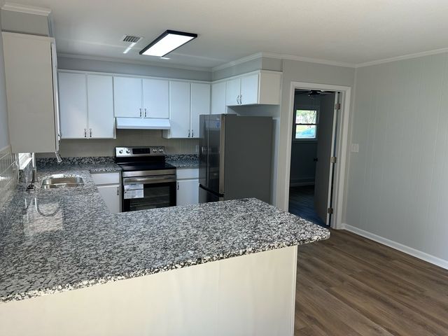 508 Lagrand Dr, Dothan, AL 36301