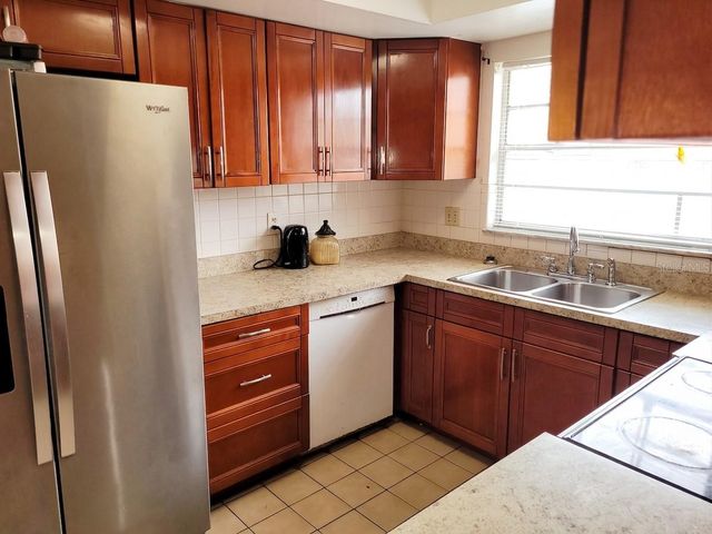 5891 SIR HENRY ROAD, Orlando, FL 32808