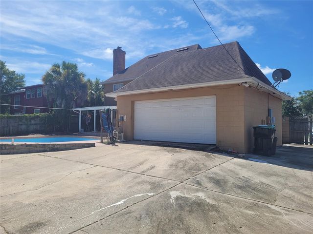 5891 SIR HENRY ROAD, Orlando, FL 32808